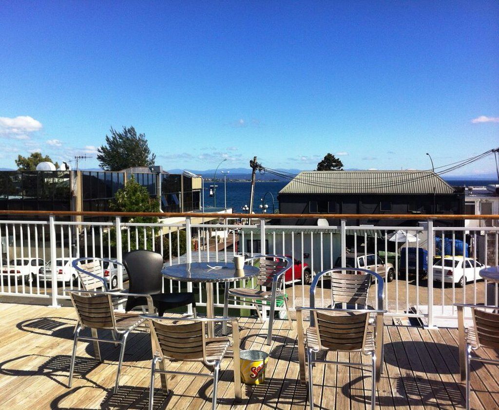 Based By The Lake Taupo Exteriér fotografie